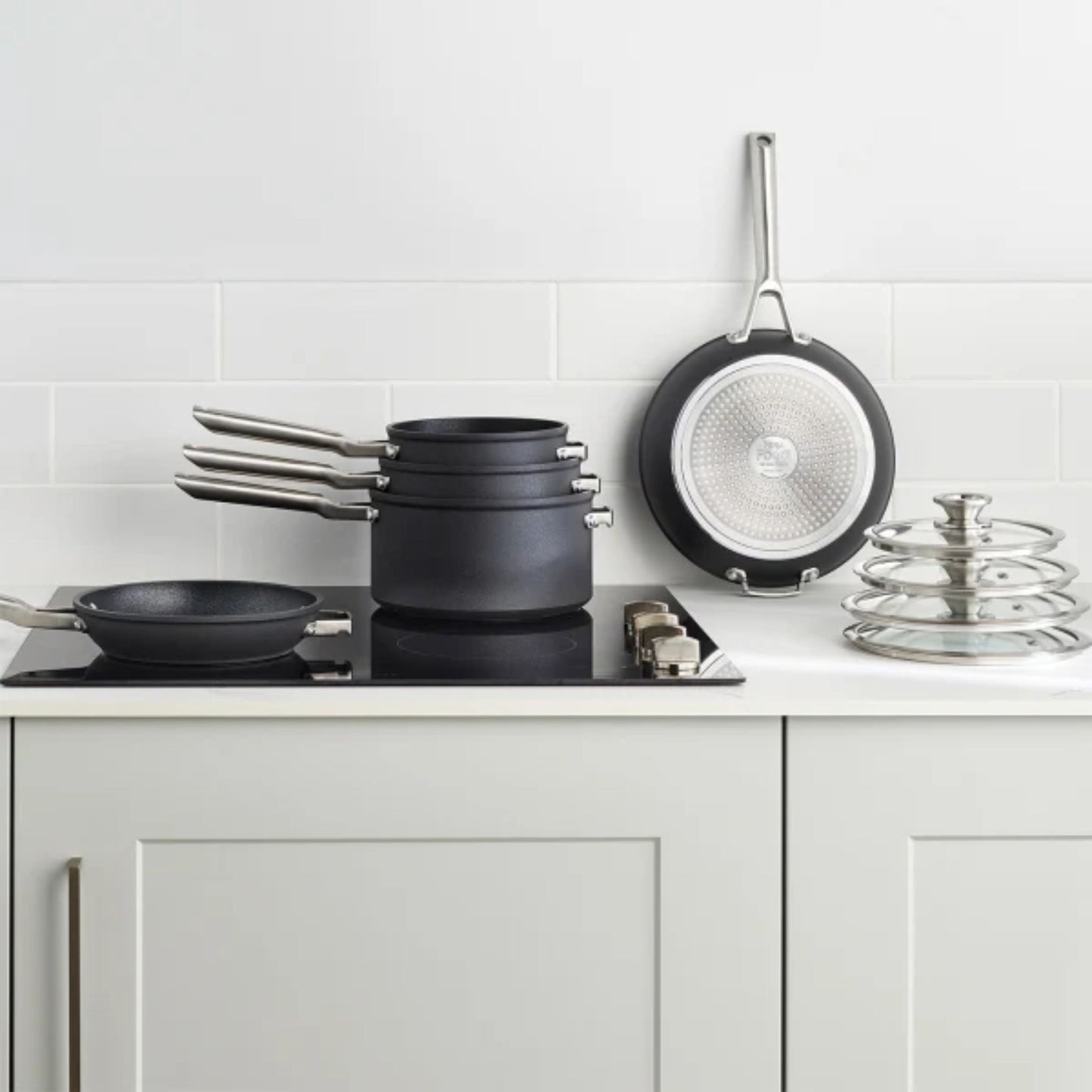 Ninja ZEROSTICK Stackable 5-Piece Pan Set - C55000UK