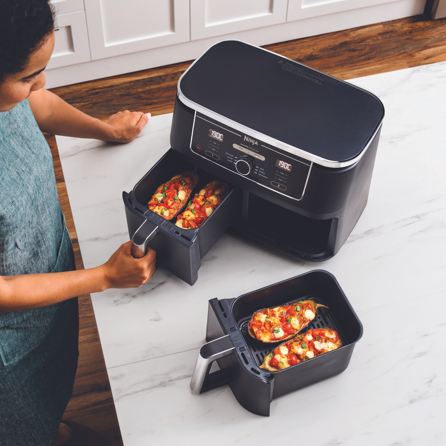 Ninja Foodi MAX Dual Zone Air Fryer AF400UK