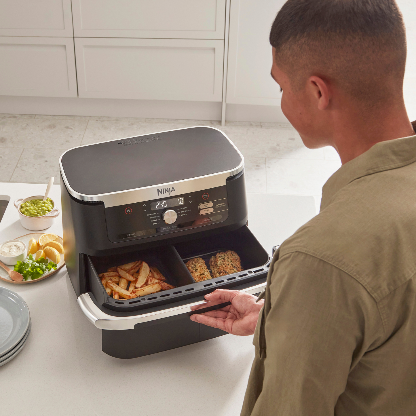 Ninja Foodi FlexDrawer Dual Air Fryer 10.4L AF500UK