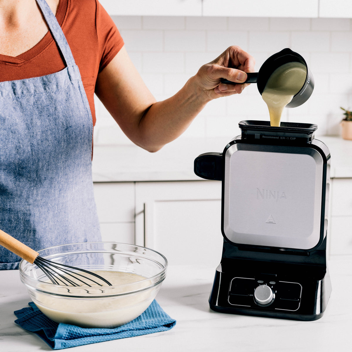 Ninja Belgian Waffle Maker BW1000UK