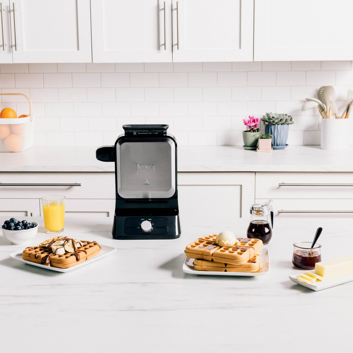 Ninja Belgian Waffle Maker BW1000UK