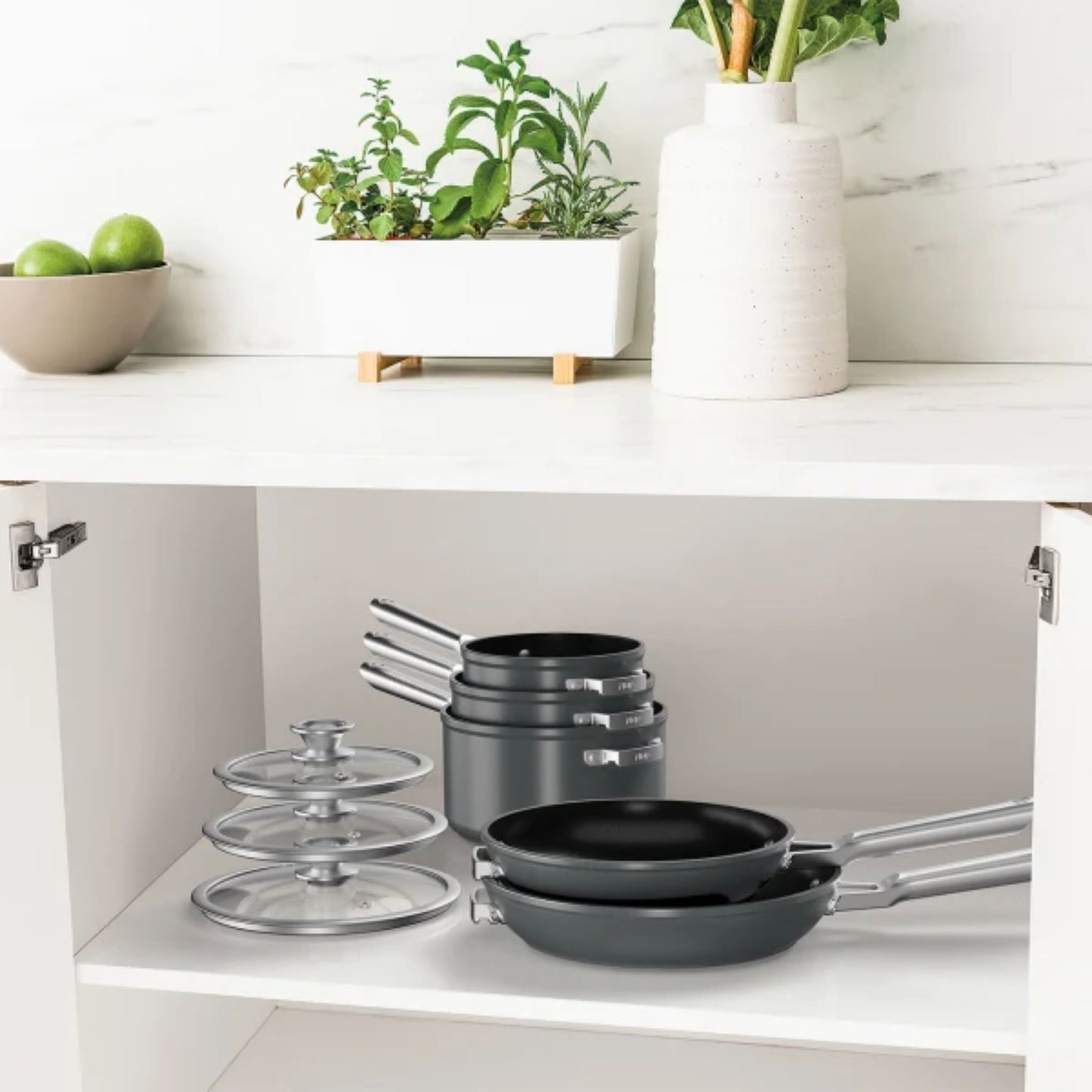 Ninja ZEROSTICK Stackable 5-Piece Pan Set - C55000UK