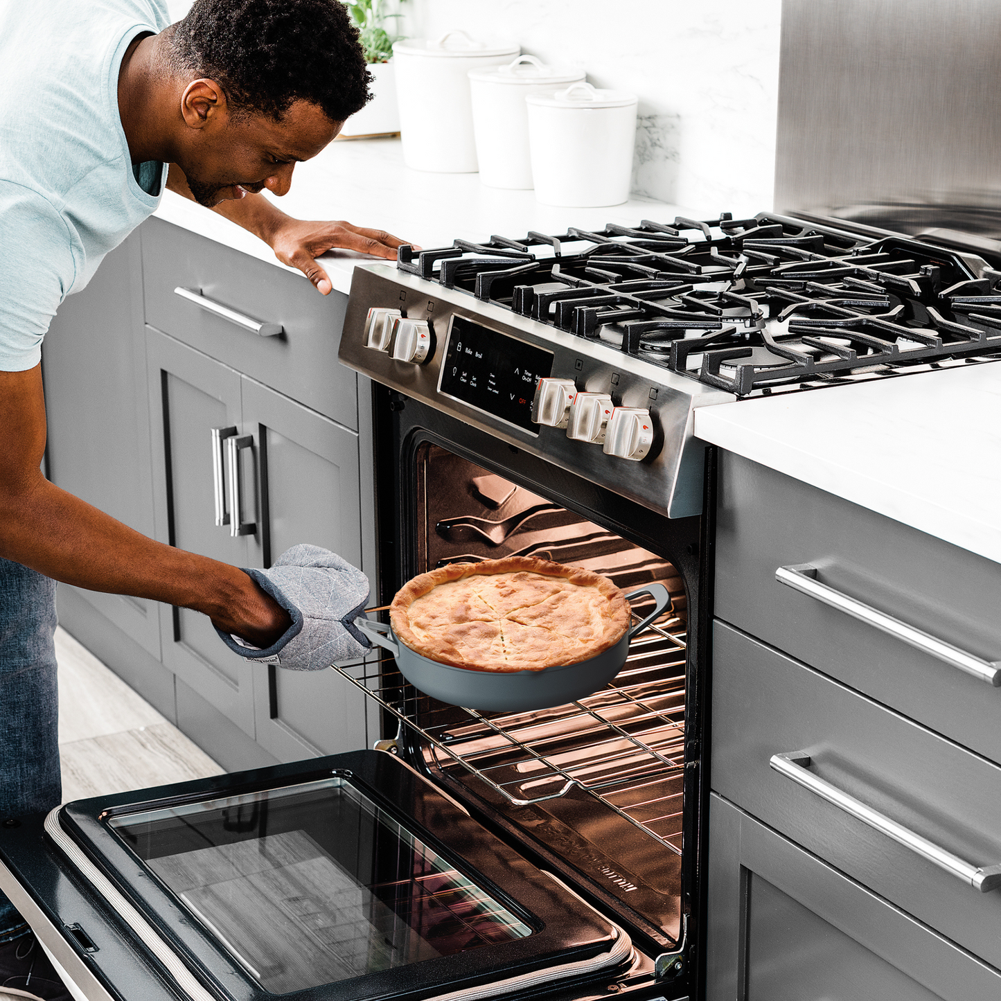 Ninja Foodi 9-in-1 PossiblePan with ZEROSTICK [Sea Salt Grey] CW102GYUK