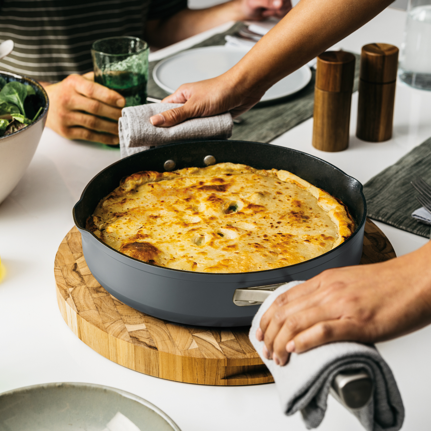 Ninja Foodi 9-in-1 PossiblePan with ZEROSTICK [Sea Salt Grey] CW102GYUK