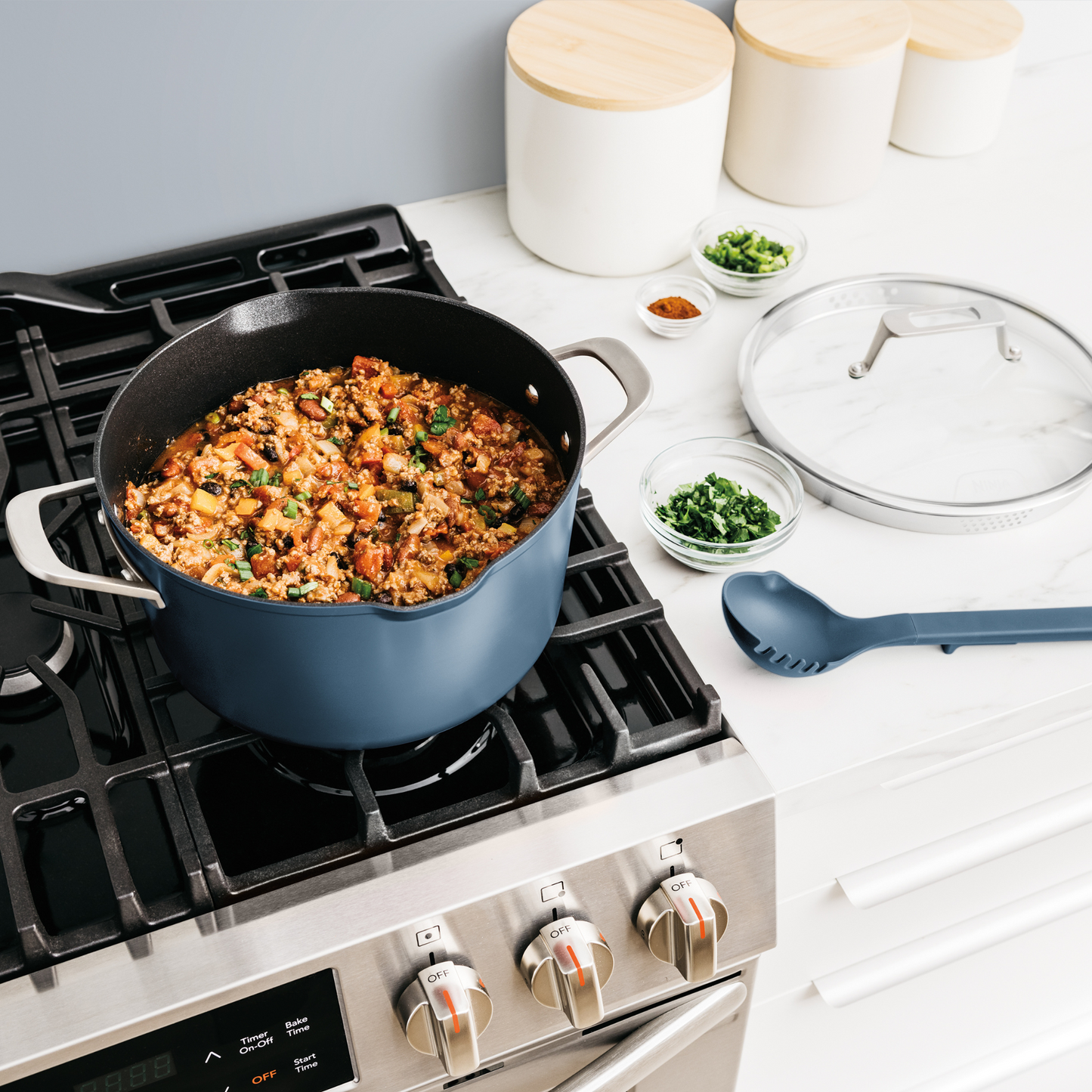 Ninja Foodi 8-in-1 PossiblePot with ZEROSTICK [Blue Macaroon] CW202BLUK