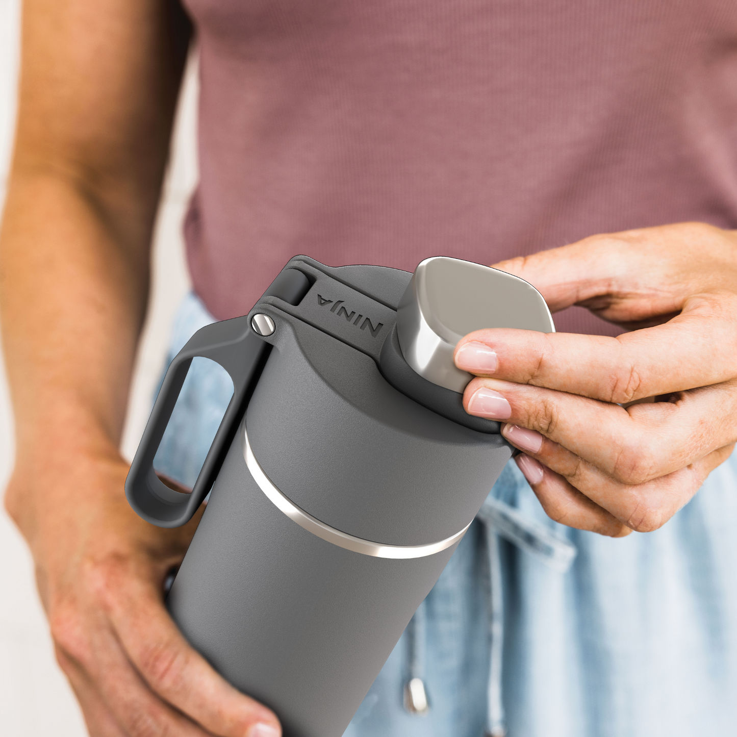 Ninja Thirsti 530 ml Travel Bottle – Grey DW1801EUUKGY