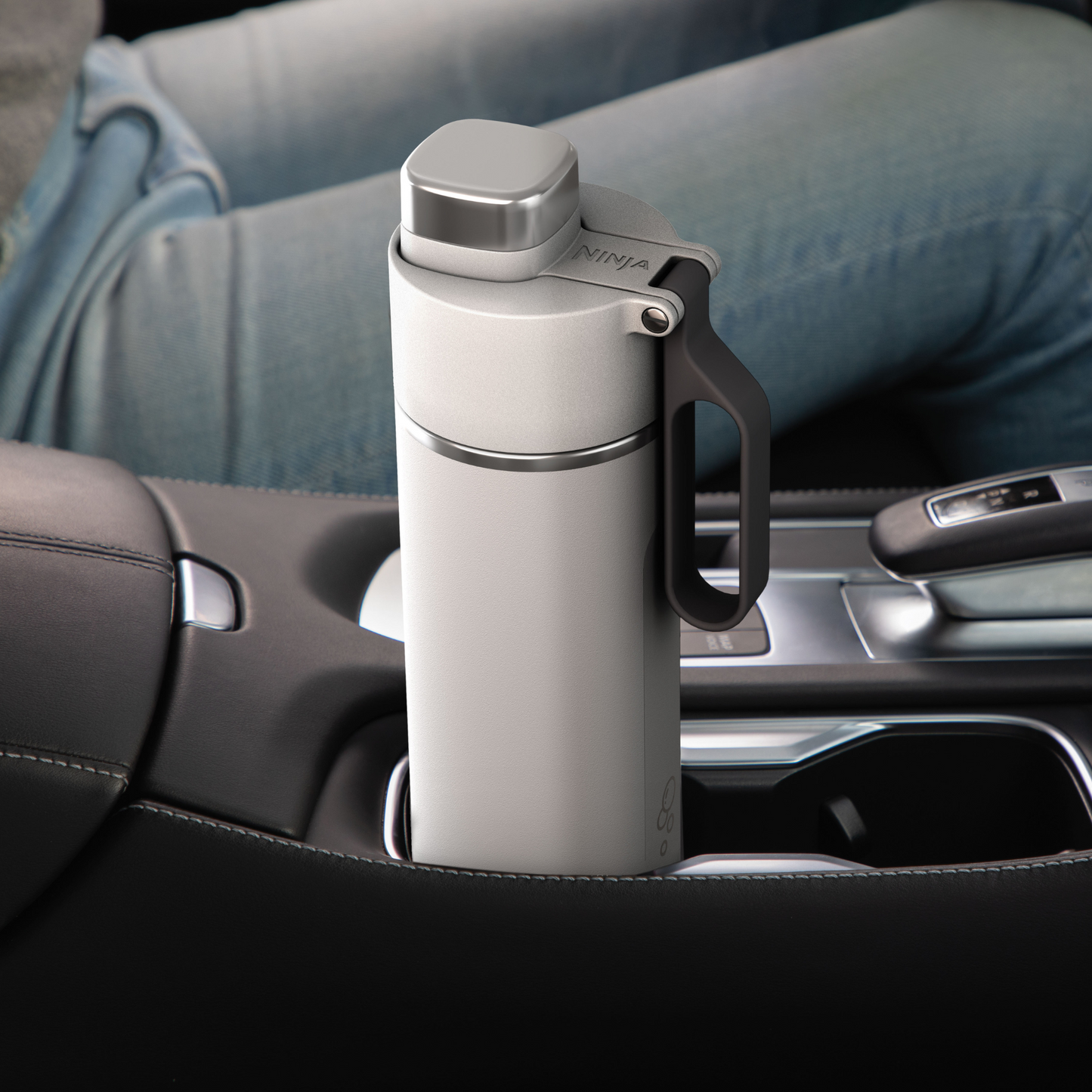 Ninja Thirsti 530 ml Travel Bottle – White DW1801EUUKWH