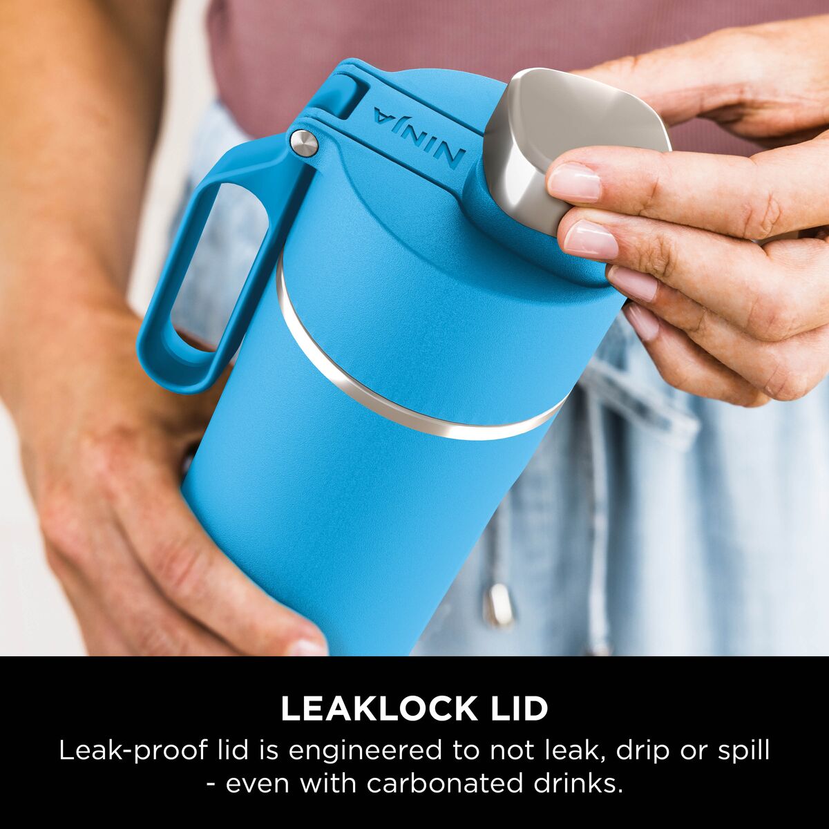 Ninja Thirsti 700 ml Travel Bottle – Tropical Blue DW2401EUUKSB