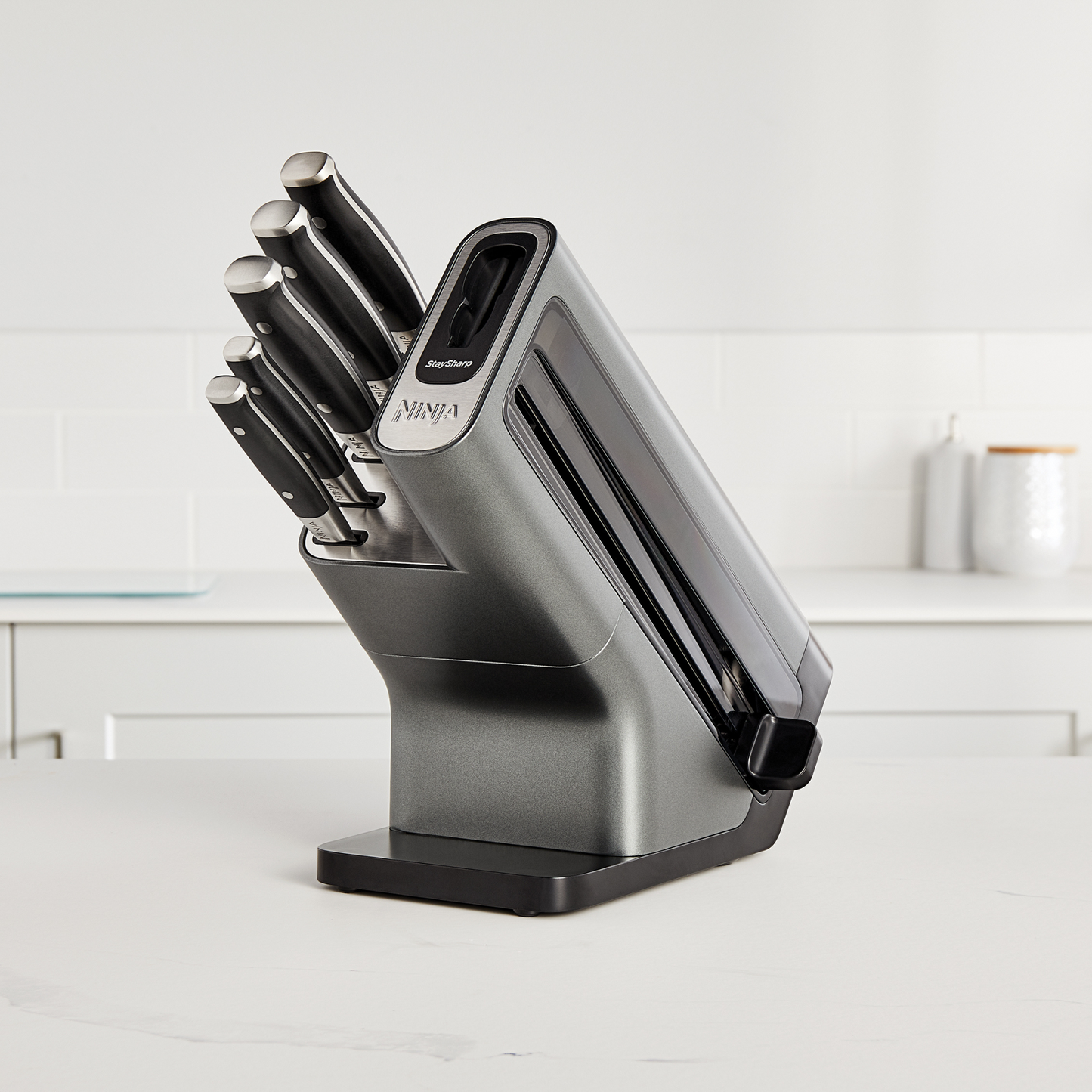 Ninja Foodi StaySharp Knife Block with Integrated Sharpener – 5-Piece Set [K32005UK]