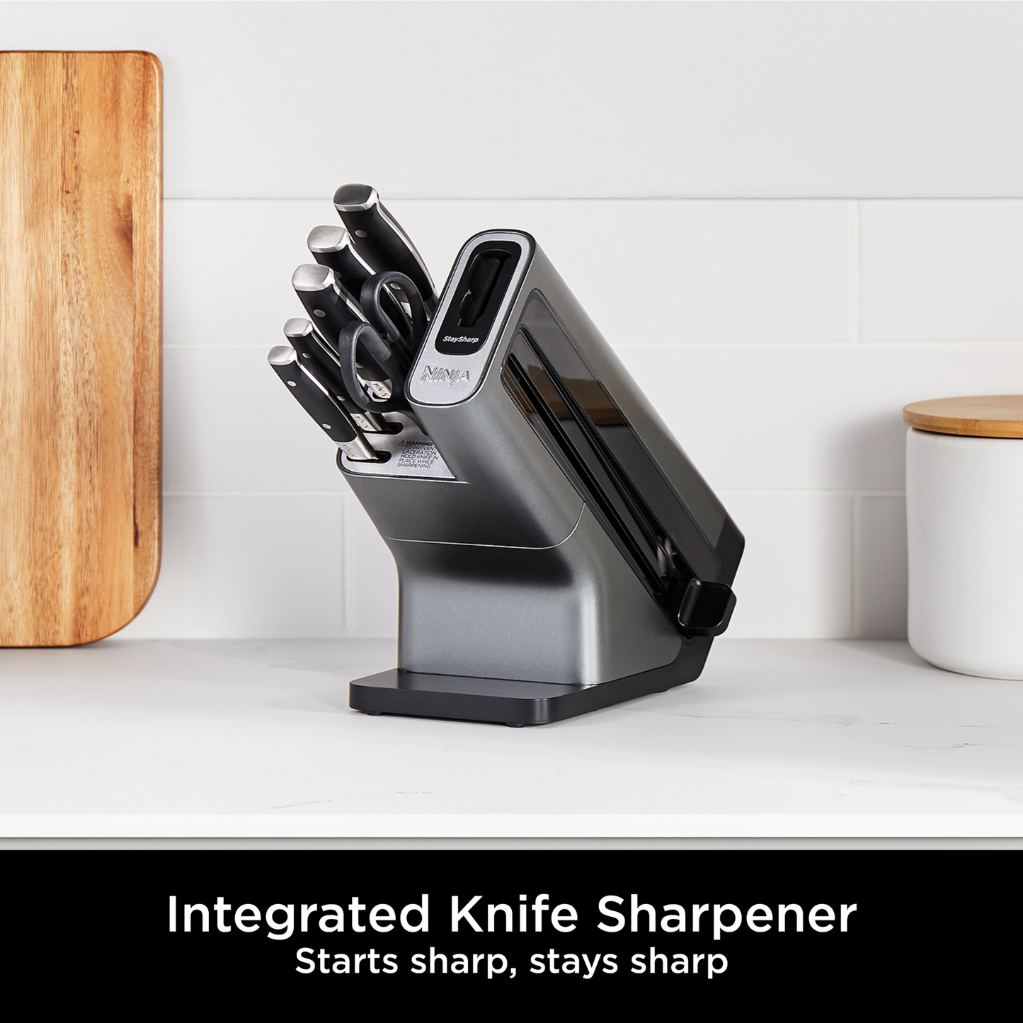 Ninja Foodi StaySharp Knife Block with Integrated Sharpener 6-Piece Set K32006UK