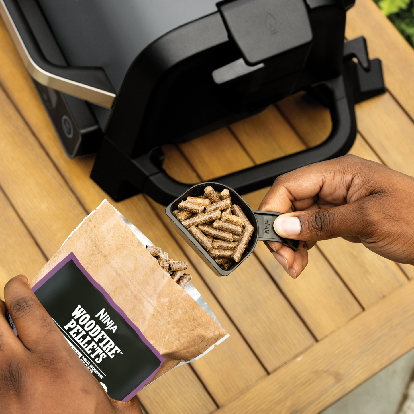 Ninja Woodfire Electric BBQ Grill & Smoker OG701UK