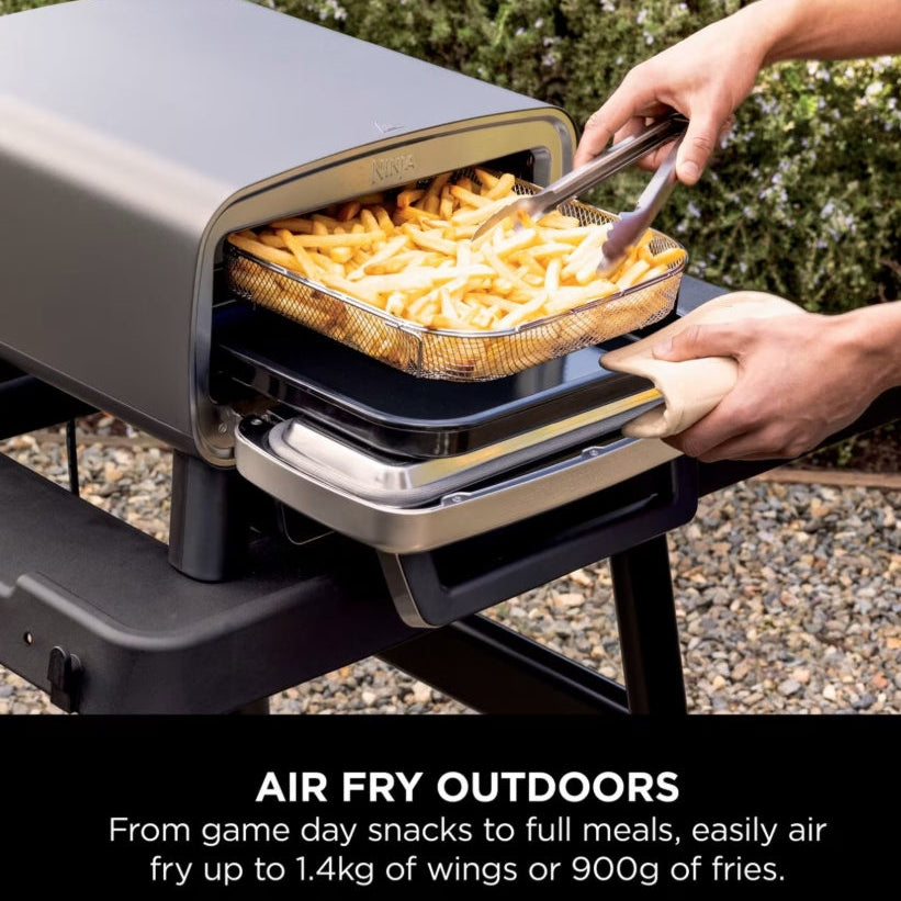 Ninja Artisan Electric Outdoor Pizza Oven & Air Fryer and Cover Bundle MO203UK