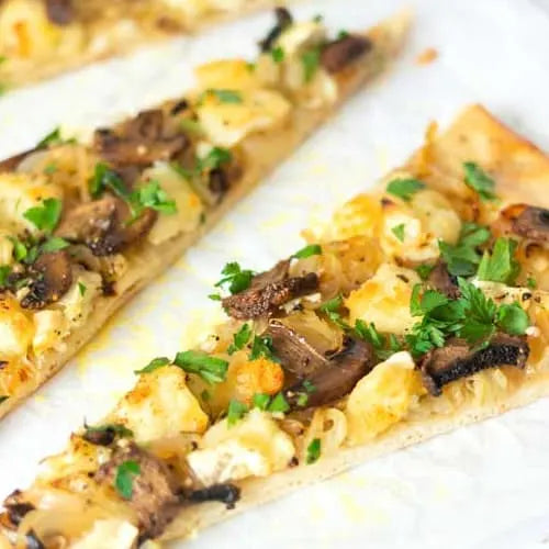 Goat's Cheese, Roasted Onion & Mushroom Pizza